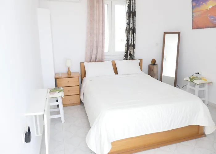 Valentina * Naxos City